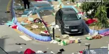 Ceuta, polizia trasferisce i migranti in campo provvisorio al porto
