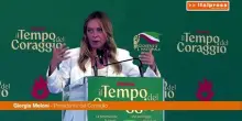 Meloni "Introdurremo il divieto di burqa e niqab a scuola"