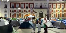 In tenda dopo il corteo, la protesta a Madrid per il diritto alla casa