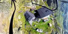 Pane, verdure e canederli: i droni cargo riforniscono i rifugi