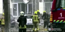 Droni russi su Dnipro, colpito edificio amministrativo, 4 morti