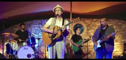 Giacomo Lariccia, l'anteprima del videoclip di 'Come dal marmo'