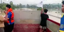 Myanmar, villaggio devastato da una frana a seguito delle piogge torrenziali