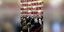 Festa a Milano per i 120 anni della Cgil, alla Scala si canta "Bella ciao"