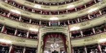 Il lungo applauso per Mattarella a Milano per i 120 anni della Cgil