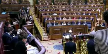 Spagna, bocciati i decreti-casa di Sanchez: elezioni pi&ugrave; vicine?