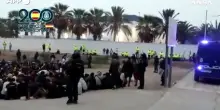 Ceuta, sgomberato un accampamento di migranti