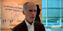 A Sassuolo Marinella Senatore firma la sua prima opera in ceramica