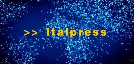 Pro-Pal, a Bologna funamboli sospesi a decine di metri per protesta