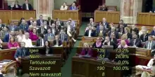 Ungheria, eliminate le disposizioni anti-LGBTQ volute da Orban