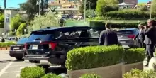 Papa Leone &egrave; giunto al Policlinico Gemelli di Roma