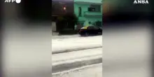 In Cile Santiago allagata da una tempesta di grandine