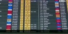 Guasto al traffico aereo, ritardi e cancellazioni a Fiumicino