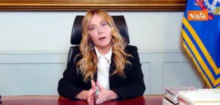 Meloni: Violenze inaccettabili, nessuno pu&ograve; minimizzare o giustificare