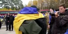 Scambio di prigionieri Mosca-Kiev, 270 ucraini tornano a casa