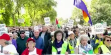 In migliaia manifestano a Madrid per chiedere aumento delle pensioni