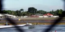 Flavio Bolsonaro &egrave; atterrato negli Stati Uniti, le immagini da Miami