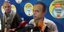 Cateno De Luca: Elezioni si terranno il 9 e 10 maggio. L'ho saputo durante seduta spiritica
