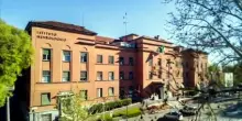 Al Besta il primo intervento craniale al mondo guidato da IA