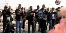 Sciopero a Milano, rapper registra un videoclip sulla tangenziale occupata