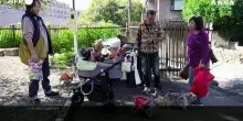 Cani e gatti in kimono, gli amici a quattro zampe benedetti a Tokyo