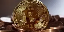 Chi &egrave; Satoshi Nakamoto, il miliardario inventore del Bitcoin: l&rsquo;identit&agrave; rivelata dal New York Times (e la smentita)