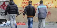 Milano, aumentano i minori denunciati per porto abusivo. La lama la prendono dal cassetto della cucina
