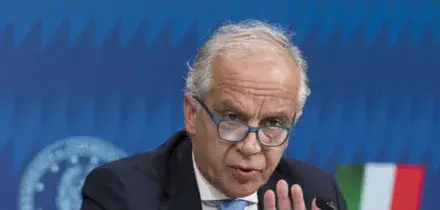 Dossier Viminale 2026: reati in calo del 10%, crollano gli sbarchi, boom di rimpatri