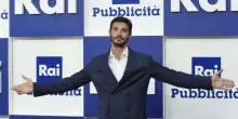 Morto il padre di Stefano De Martino. Il ricordo del conduttore: &ldquo;Abbandonato da mio nonno paterno e cresciuto dalla famiglia di mia madre. Poi se ne innamor&ograve;&rdquo;
