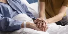 Fine vita, l&rsquo;inferno nel silenzio di chi non pu&ograve; scegliere. Che fine ha fatto la proposta di legge &ldquo;Liberi Subito&rdquo;?