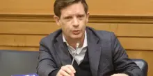 Pippo Civati: “Meloni è Palazzo Chigi, ma a fare cosa? Non ho detto addio alla politica, ma oggi faccio l’editore. Lavoro e fatico, altro che vitalizio”