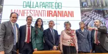 Il grido delle donne iraniane gela le vene del Senato: &ldquo;Trump (e l&rsquo;Italia) ci aiutino, le strade di Teheran odorano di sangue&rdquo;