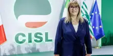 Cisl: &ldquo;Evitare che lo shock dei prezzi si traduca in una caduta dei consumi&rdquo;. Paura per il clima del dibattito pubblico