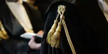 Incompatibilit&agrave; tra magistrati e avvocati legati da rapporti familiari, la soluzione perfetta non esiste