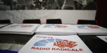 Radio radicale, i microfoni nelle aule di tribunale e il pericolo che si spengano: perch&eacute; il Parlamento deve impedirlo