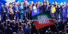 Forza Italia in agitazione, l&rsquo;incontro Tajani-Berlusconi slitta ancora. Mul&egrave; favorito come nuovo leader