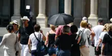 Turismo, meno viaggiatori, pi&ugrave; selezione: aumentano i flussi dalle Americhe, si riducono dall&rsquo;Asia. Ma l&rsquo;Italia rimane attrattiva