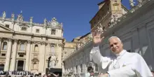 Leone XIV contro il potere degli algoritmi: nessuna struttura pu&ograve; sostituire l&rsquo;uomo