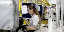 Italia, la popolazione invecchia: gli over 65 sono 1/4 dei residenti. Il dramma del lavoro
