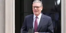 Starmer in lacrime si dimette da primo ministro: &ldquo;Il partito non crede pi&ugrave; in me. Lascio il lavoro pi&ugrave; importante del mondo&rdquo;
