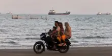 Allarme Bab el-Mandeb, si cercano vie alternative in caso di blocco. L&rsquo;allarme di Zampieri: &ldquo;Le infrastrutture su terra non sono adeguate&rdquo;