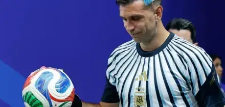 Calciomercato Juve, l&rsquo;Aston Villa prende tempo per Dibu Martinez: pronto il piano B