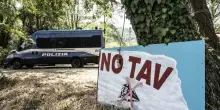 No Tav, dopo gli attacchi terroristici il prefetto nega il campeggio in val di Susa