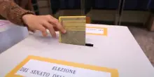 Per salvare la democrazia bisogna fare a meno dei politici e dell&rsquo;aristocrazia elettiva, non possiamo essere spettatori di uno show recitato da altri