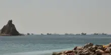 Iran-Usa, gli Houthi colpiscono nel Mar Rosso: Trump avverte Teheran