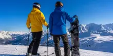 Sci o snowboard? Quali sono le differenze tra i due principali sport invernali
