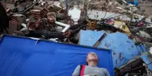 Terremoto in Venezuela tra lentezza dei soccorsi e proteste: cos&igrave; Machado pu&ograve; approfittare della debolezza di Delcy Rodr&iacute;guez