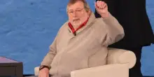 Come &egrave; morto Francesco Guccini, quando raccont&ograve; dei gravi problemi alla vista: &ldquo;Non riesco pi&ugrave; a leggere&rdquo;