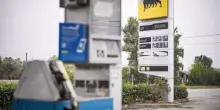 Prezzo benzina e diesel: i giganti del petrolio si piegano alle leggi della concorrenza