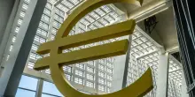 Bce, Pontes cambia la finanza digitale. Ora l&rsquo;euro sfida le stablecoin